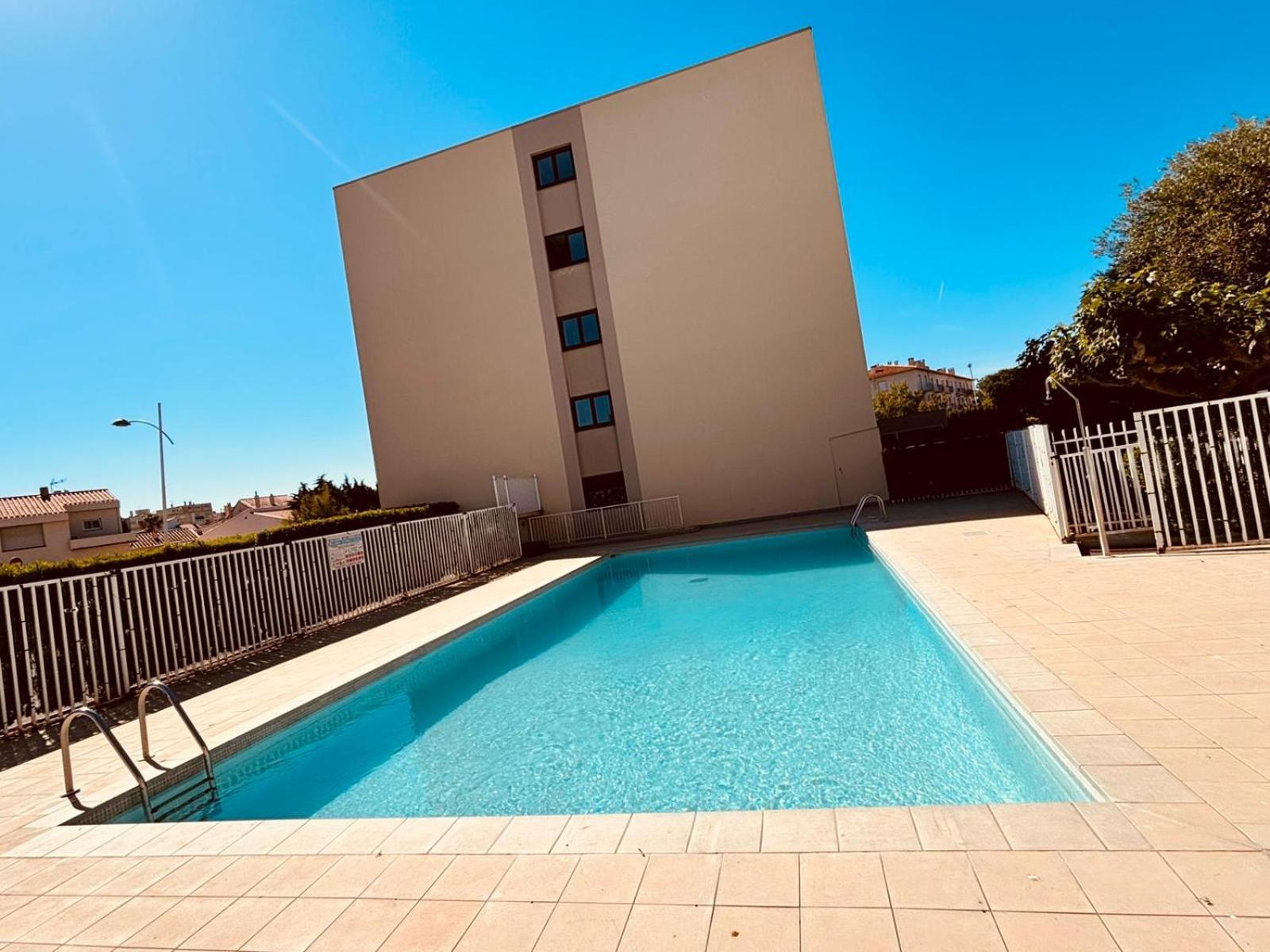 Studio Moderne Avec Parking Et Piscine- 313 Canet-en-Roussillon Exterior photo